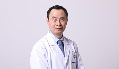  杨跃飞